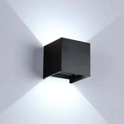 Índice de Representação de Cores Ra 80 Luz de Parede Externa Moderna LED Ímpeto de Água IP65 Luz para cima para baixo