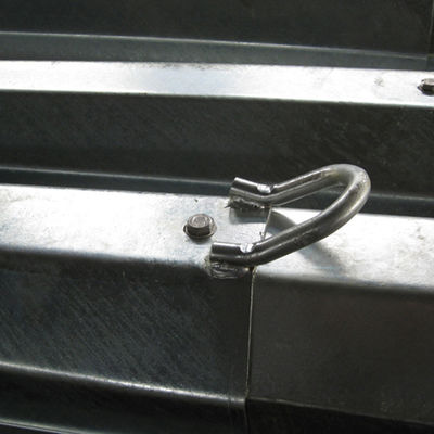 Pólos de aço galvanizado para soluções de iluminação e circuitos de jardim