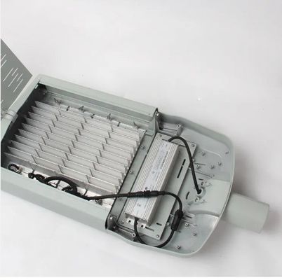 100 lm/W IP66 Iluminação de estrada à prova d'água Iluminação exterior 30W 50W 100W 150W Cobra de alumínio