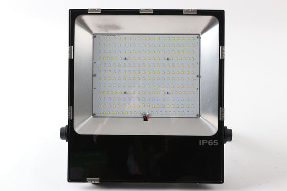 Lâmpada de inundação solar exterior com reflector Led Sensor Ip65 e 50000 horas de trabalho