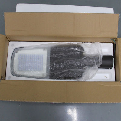 Fácil instalação Luz de estrada LED de alumínio com IP66 impermeável e lente óptica